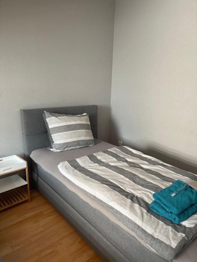 אסן Apartment Gross 4 Zimmer מראה חיצוני תמונה