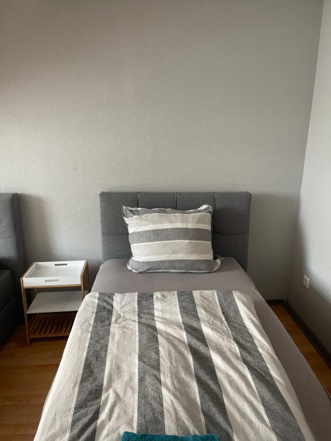 אסן Apartment Gross 4 Zimmer מראה חיצוני תמונה