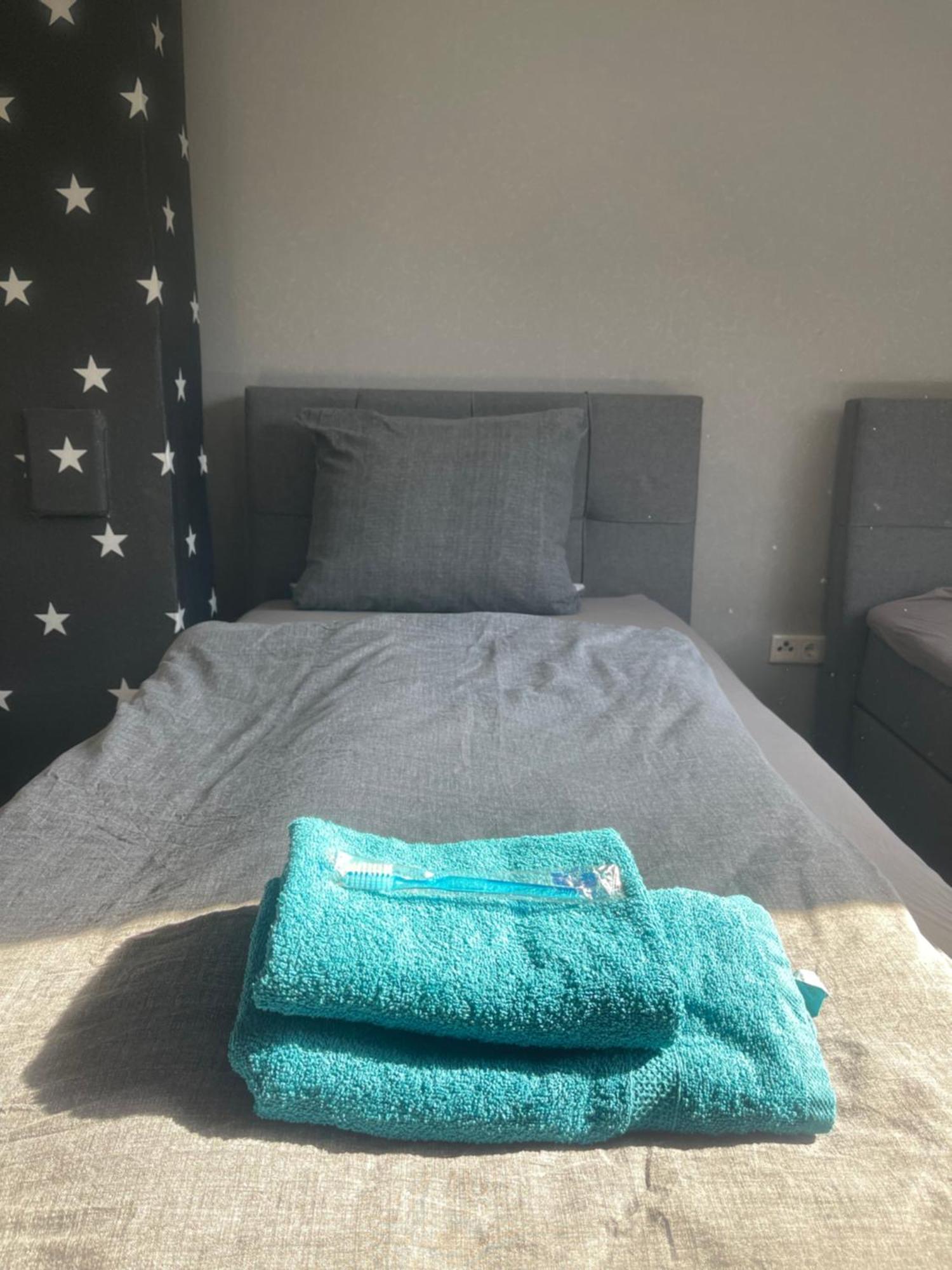 אסן Apartment Gross 4 Zimmer מראה חיצוני תמונה