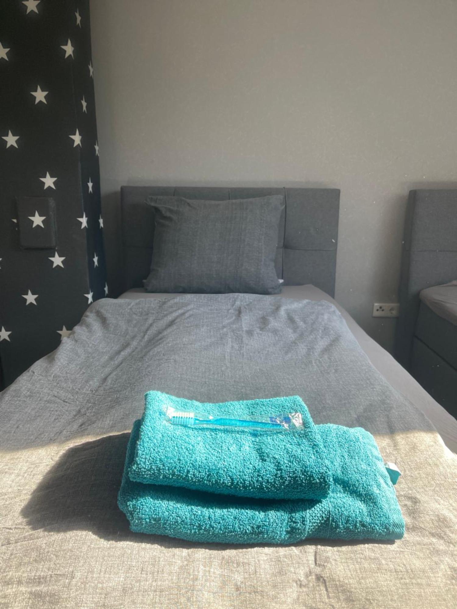 אסן Apartment Gross 4 Zimmer מראה חיצוני תמונה