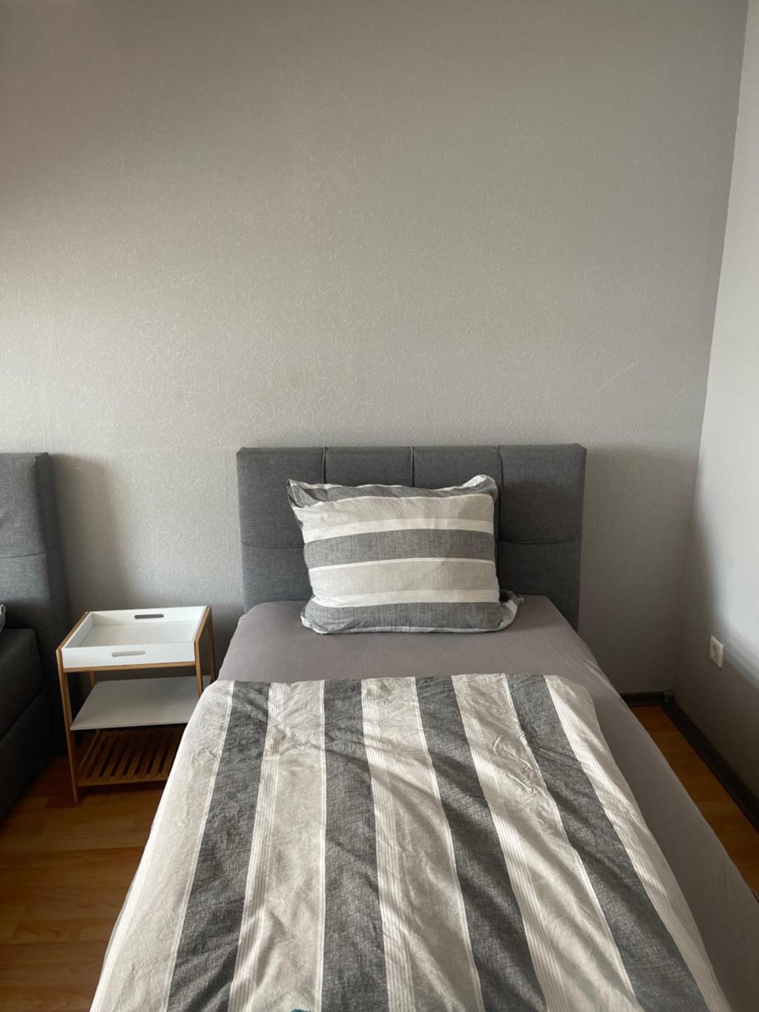 אסן Apartment Gross 4 Zimmer מראה חיצוני תמונה